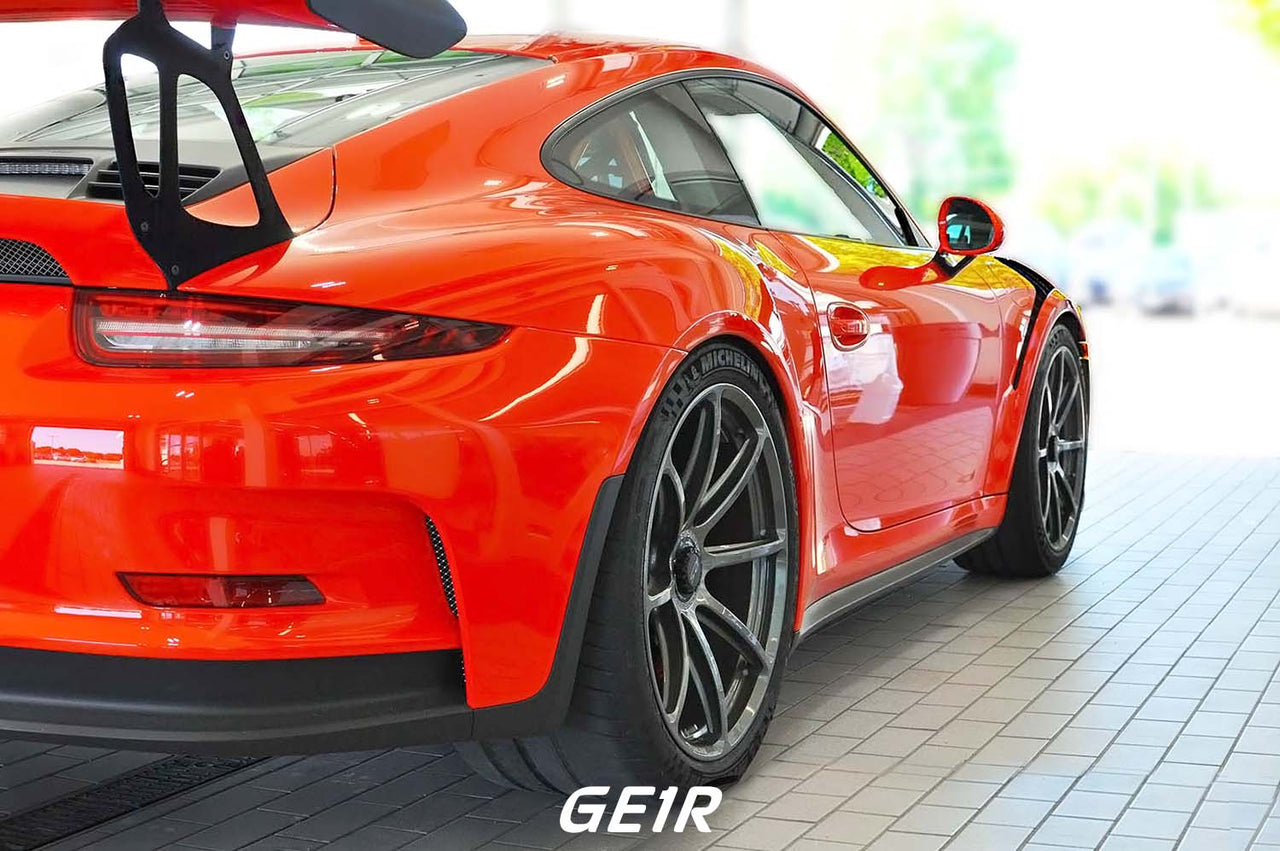 Forgeline GE1R center lock on Porsche 991 GT3 RS the lightest forged racing wheels for track days and HPDE