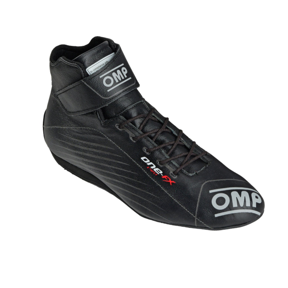 omp one fx race shoe black angle image
