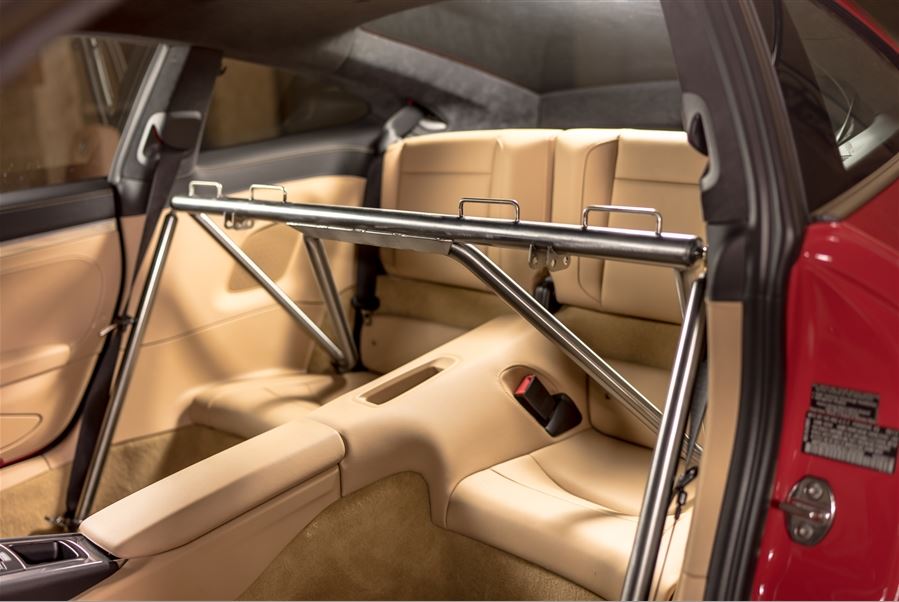 Bolt In Racing Harness Bars at Discovery Parts